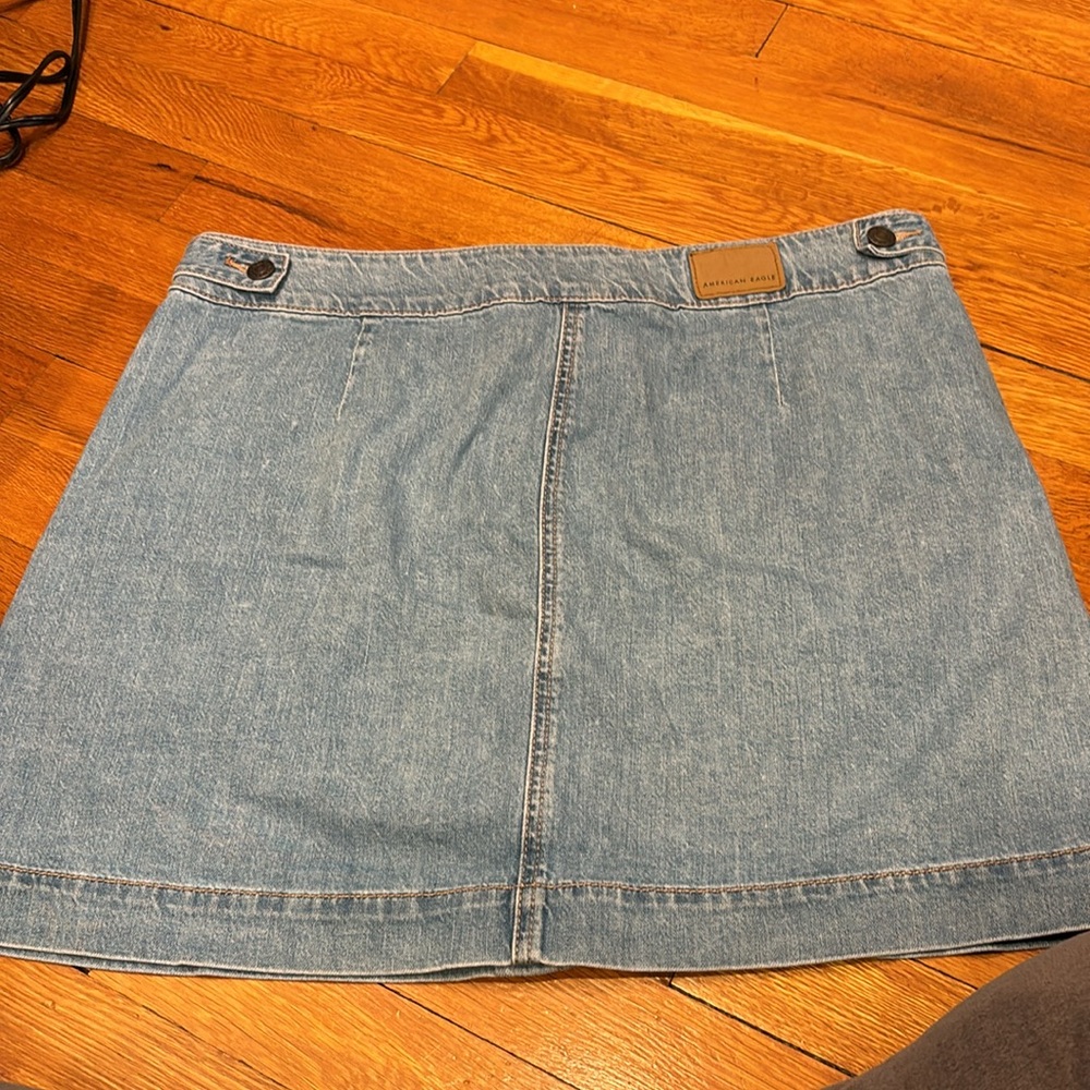 American Eagle Denim Skirt NWOT please send offer - Picture 4 of 4
